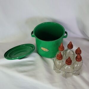 Amsco Doll Baby Bottles and Bottle Tin Holder American Metal 1950s Vintage